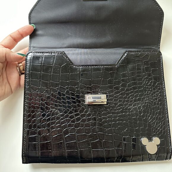 Disney Parks Black Mickey Alligator Croc Embossed Tablet Ipad Case Clutch - Picture 5 of 6